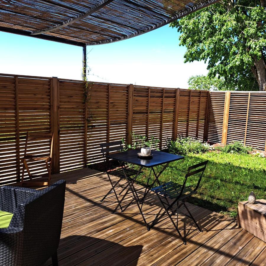 Chambre D'Hotes Des Loyes Jaillans Exterior foto